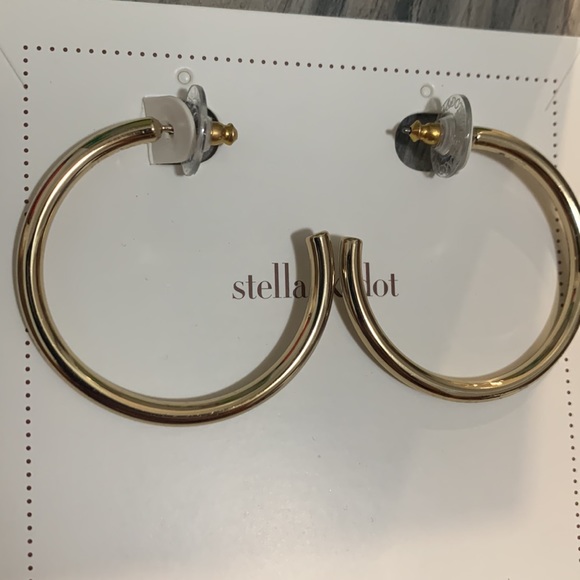 Stella and Dot Gold Played Hoops - Picture 3 of 3